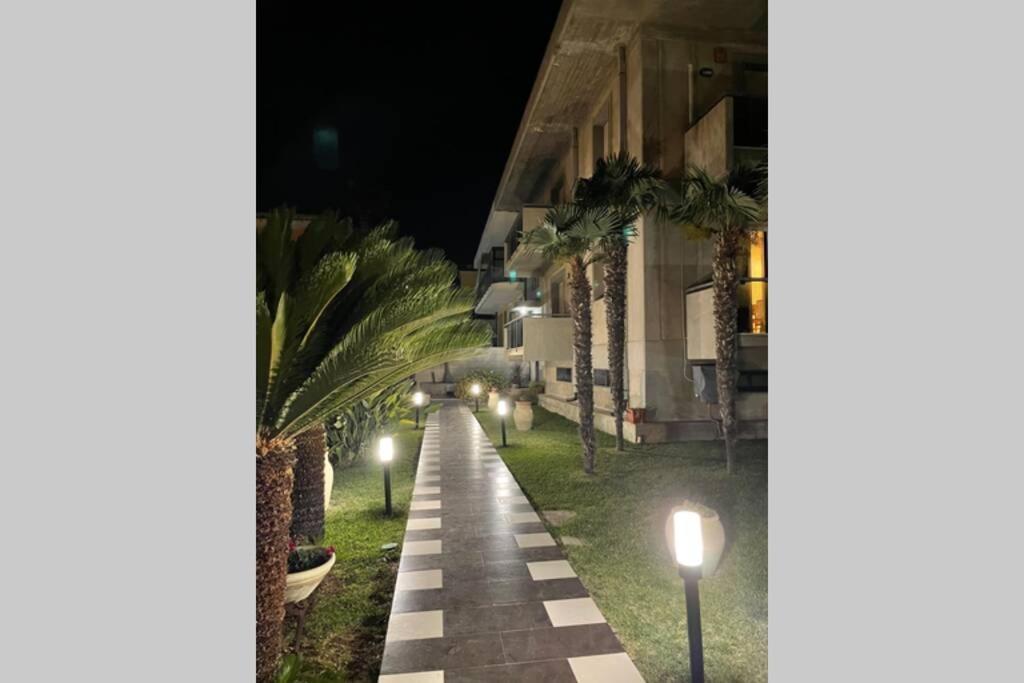La Taverna Della Loggia 아볼라 외부 사진