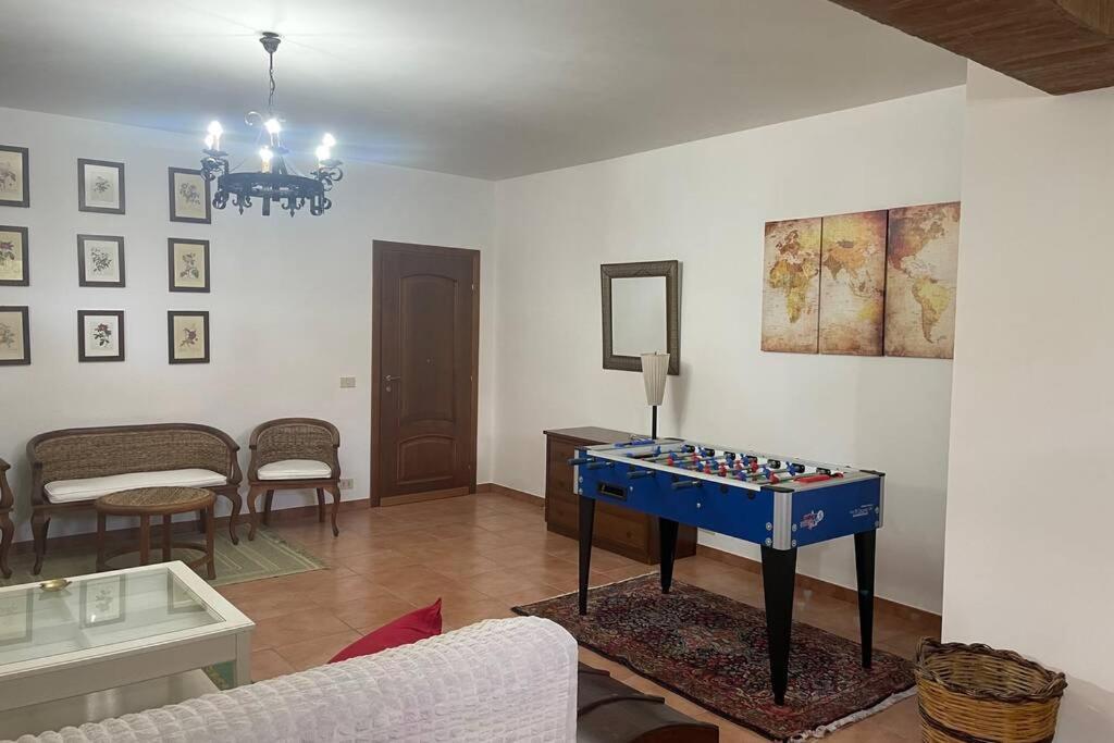 La Taverna Della Loggia 아볼라 외부 사진