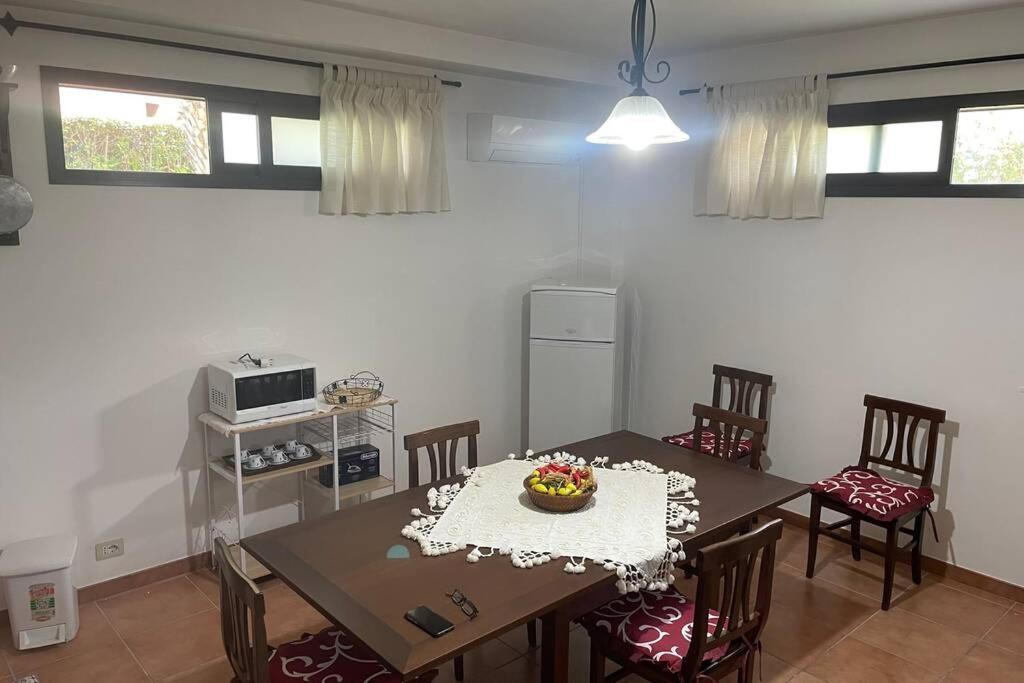 La Taverna Della Loggia 아볼라 외부 사진